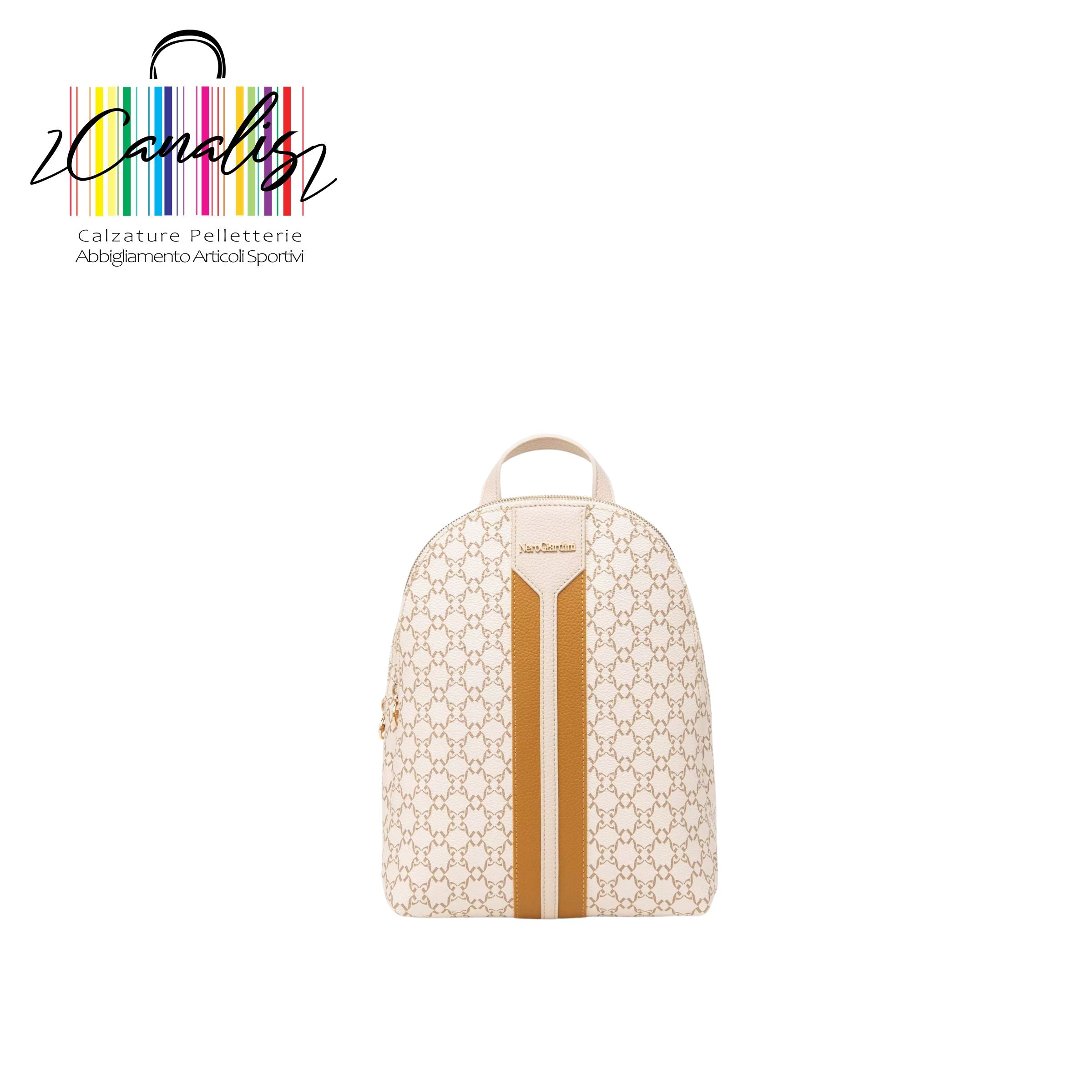 E543932D 412 BORSA DONNA
NeroGiardini
Zainetto da Donna in Materiale Tecnico