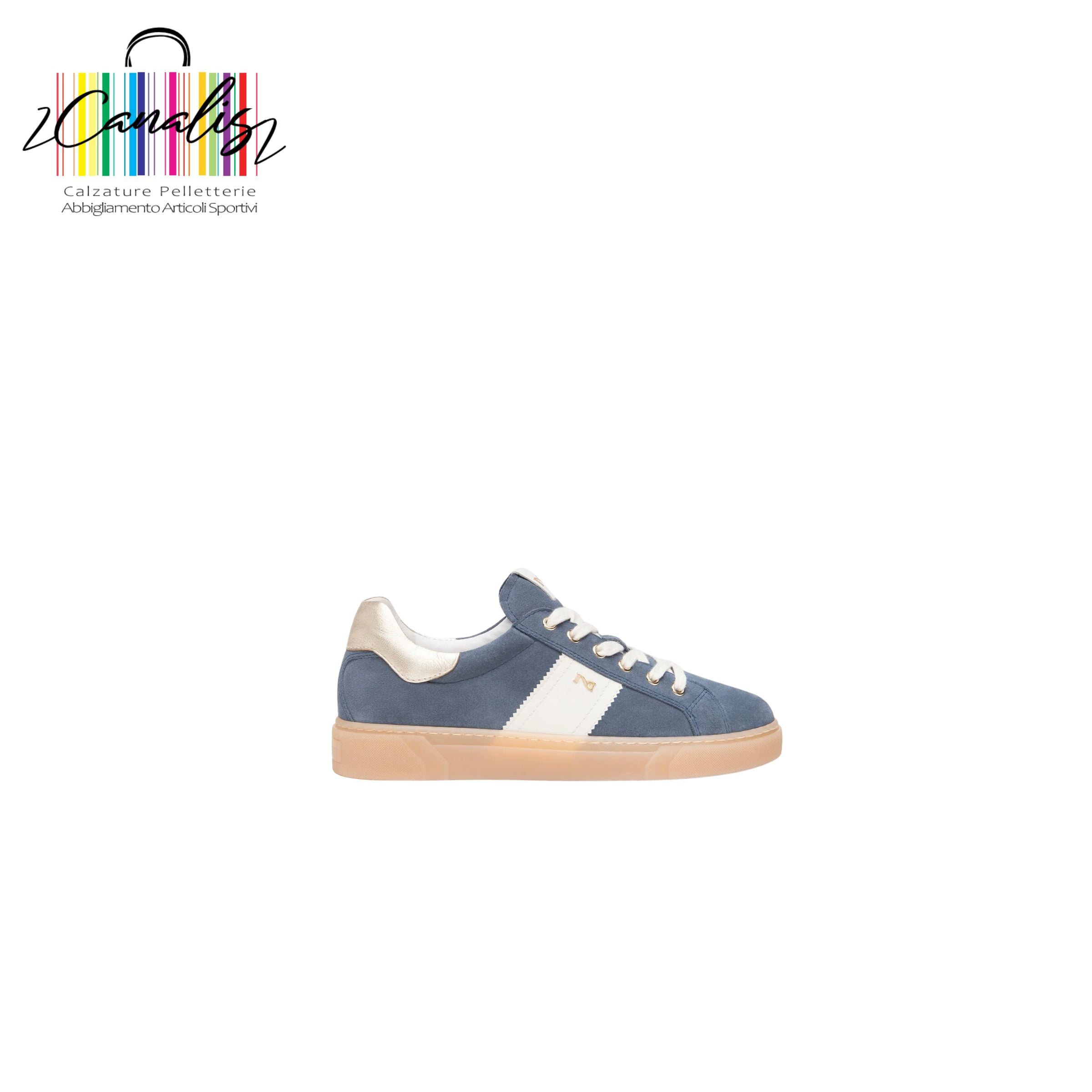 E513004D 203 NeroGiardini
Sneakers da donna in pelle scamosciata e pelle