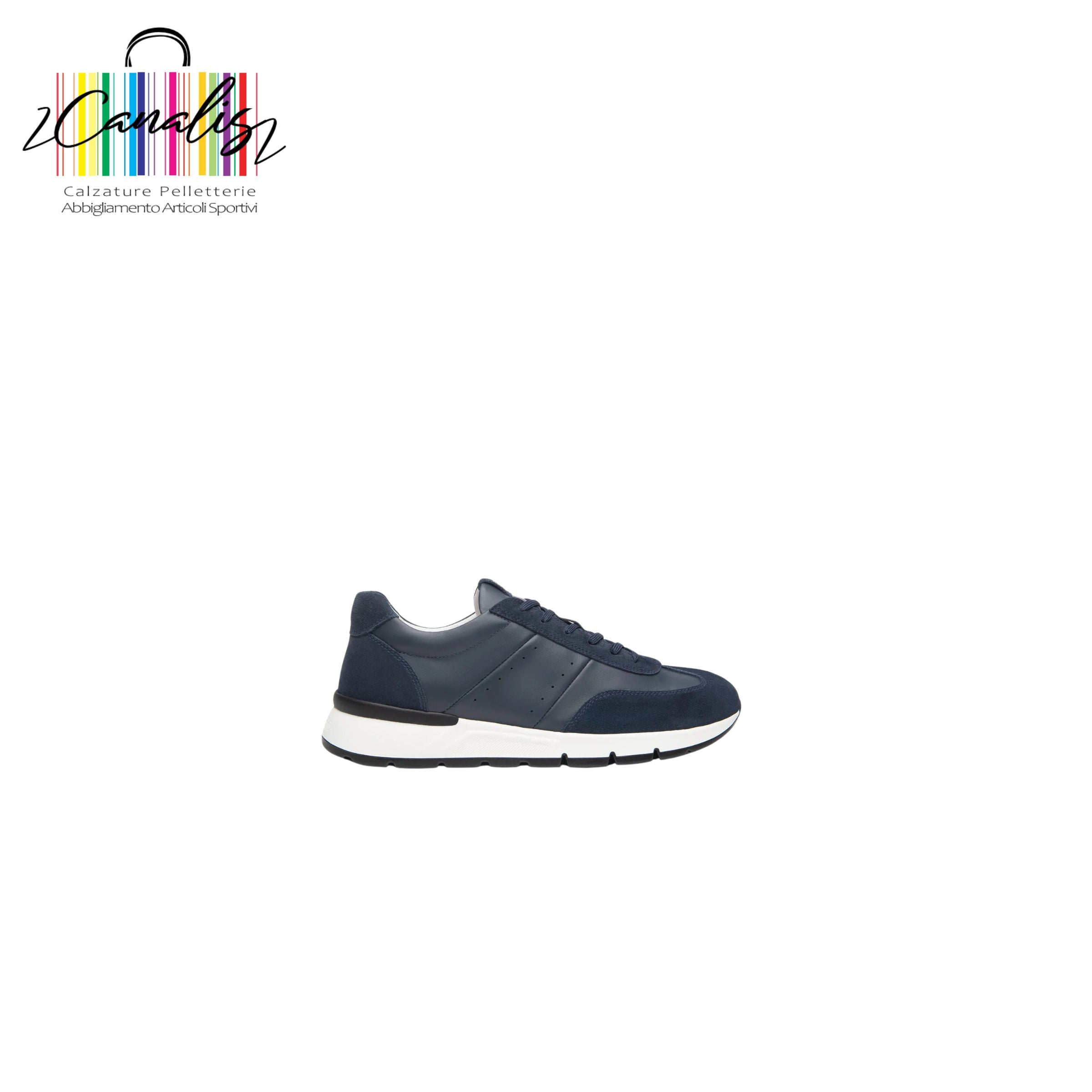E500651U 207 NeroGiardini
Sneakers da uomo in pelle e camoscio